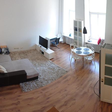 City Centre Kreutzwaldi Apartment, Free Parking Tallinn Exteriör bild