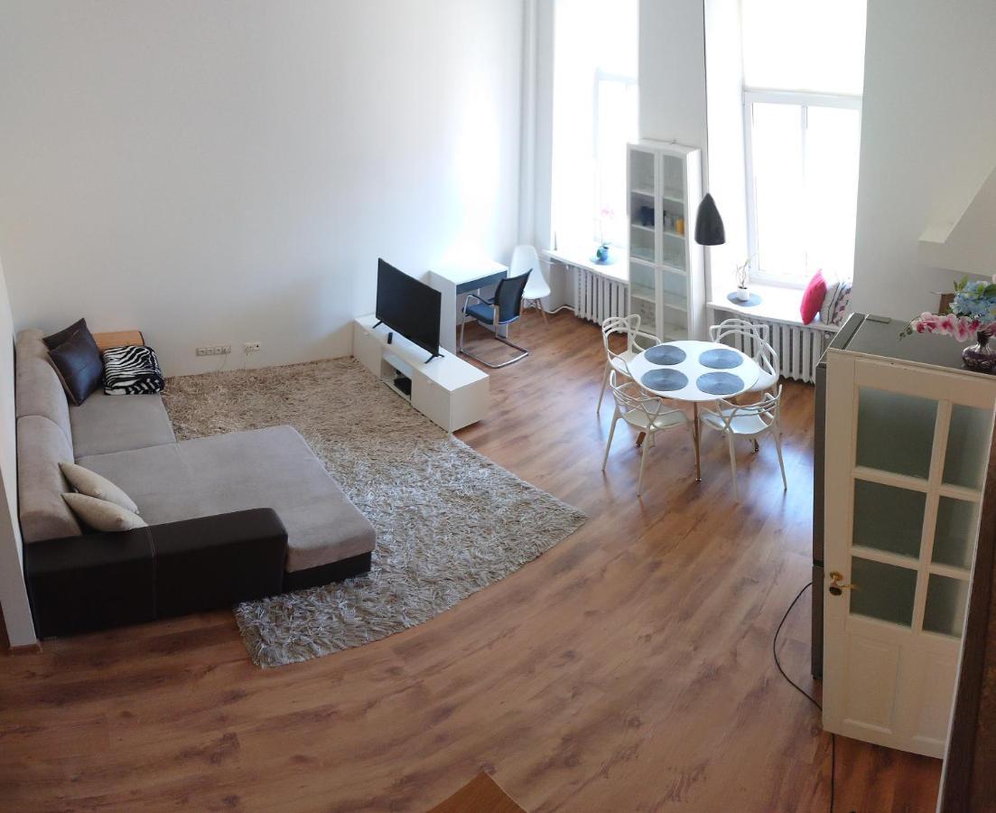 City Centre Kreutzwaldi Apartment, Free Parking Tallinn Exteriör bild